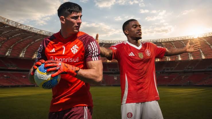 Sergio Rochet e Félix Torres durante treinamento do Internacional no CT Parque
