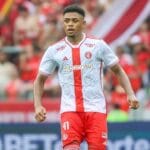Atleta atuando pelo clube. Esa liberado novamente.
