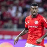Igor Gomes cobra o Inter na Justiça, ex-zagueiro em ação pelo