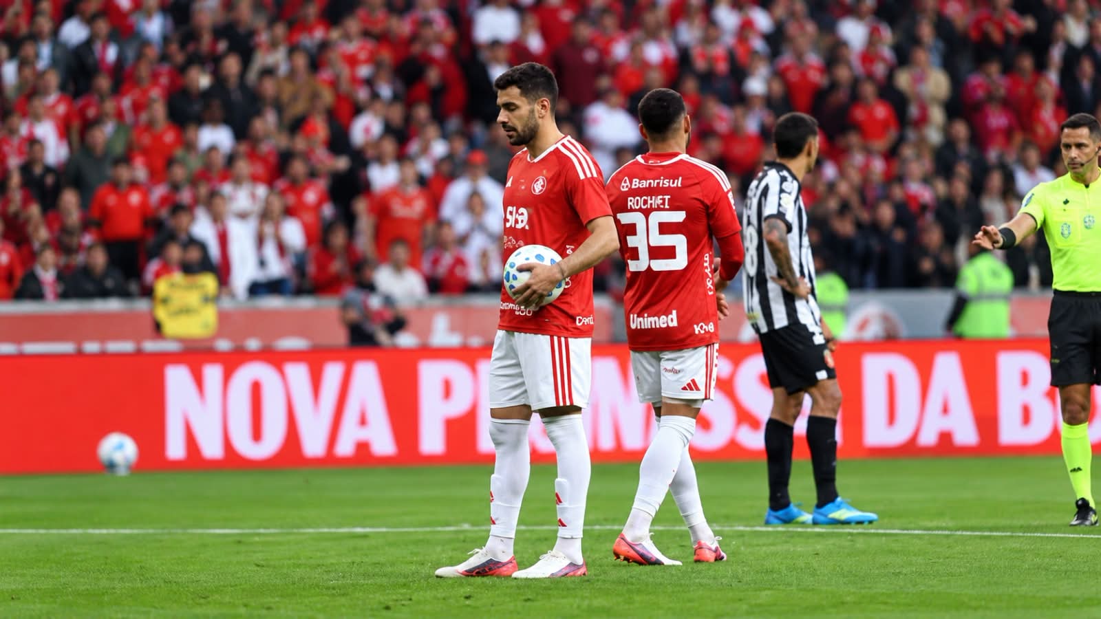 Risco de rebaixamento do Inter dispara após nova derrota